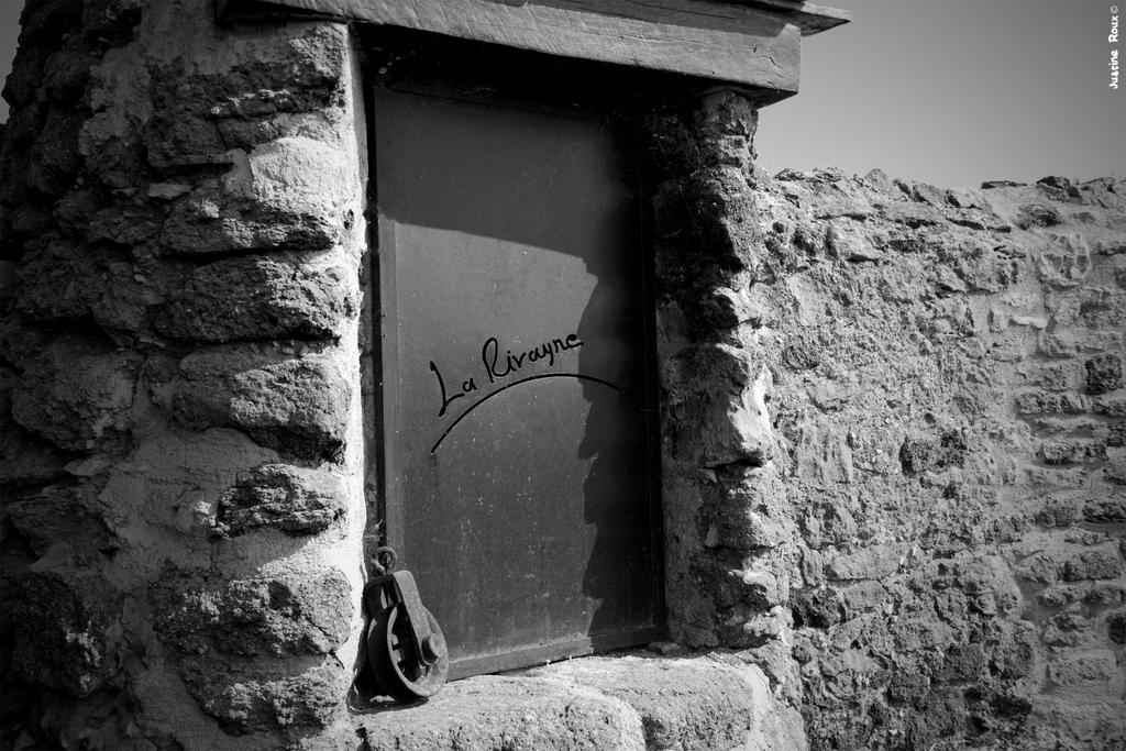 Bed and Breakfast La Rivayne Lourmarin Esterno foto